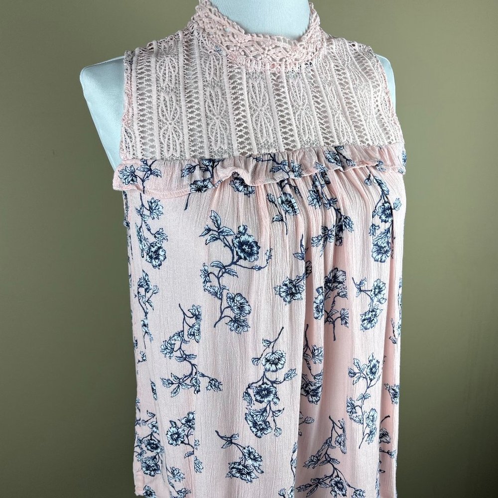 Blu Pepper Sleeveless Blouse Size S Pink Blue, Floral, Lace